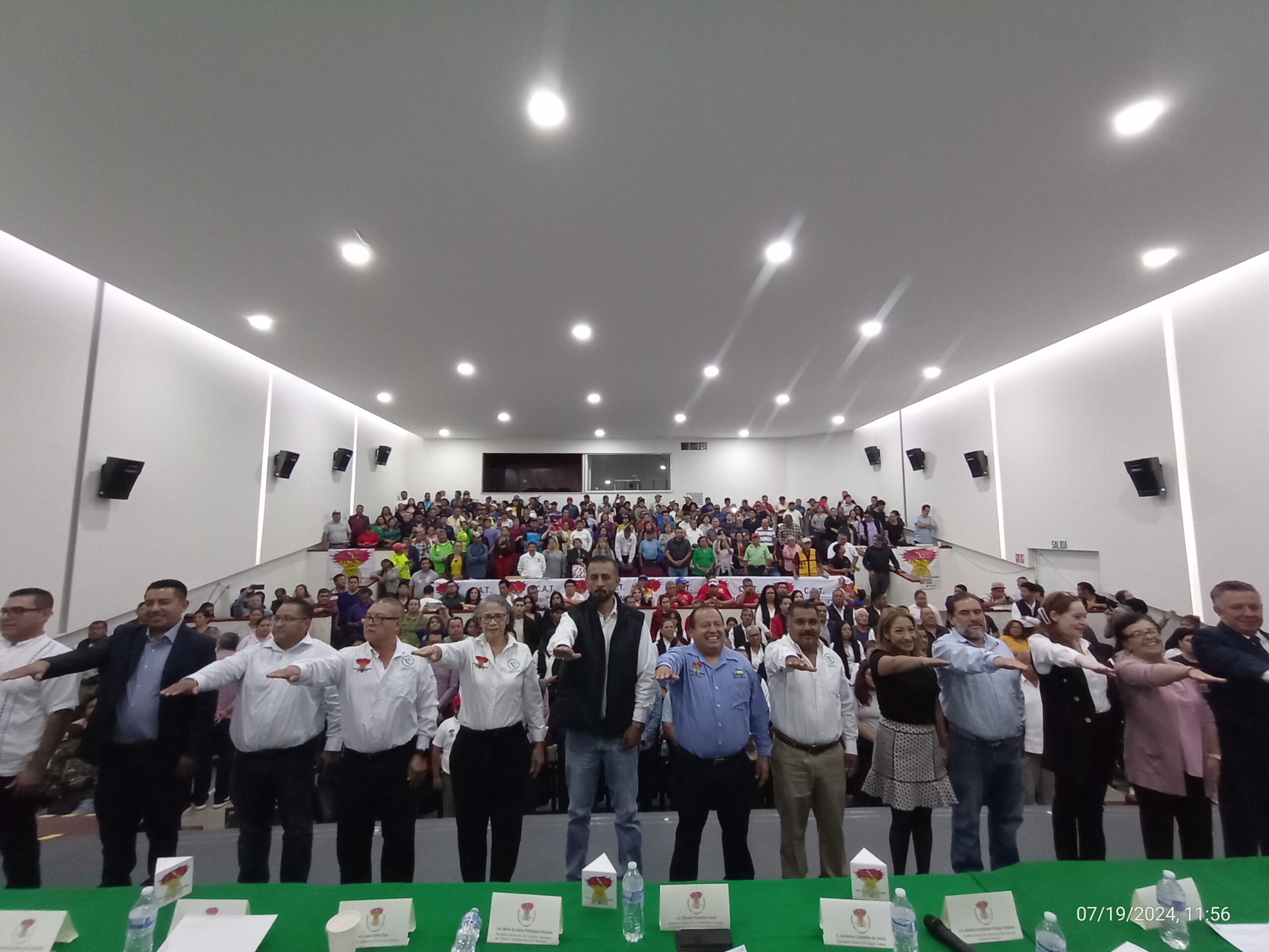 TOMA DE PROTESTA  DEL COMITÉ EJECUTIVO REGIONAL